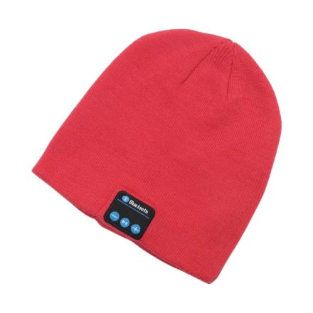 Red bluetooth cap -Listen to music easily even in the winter months.